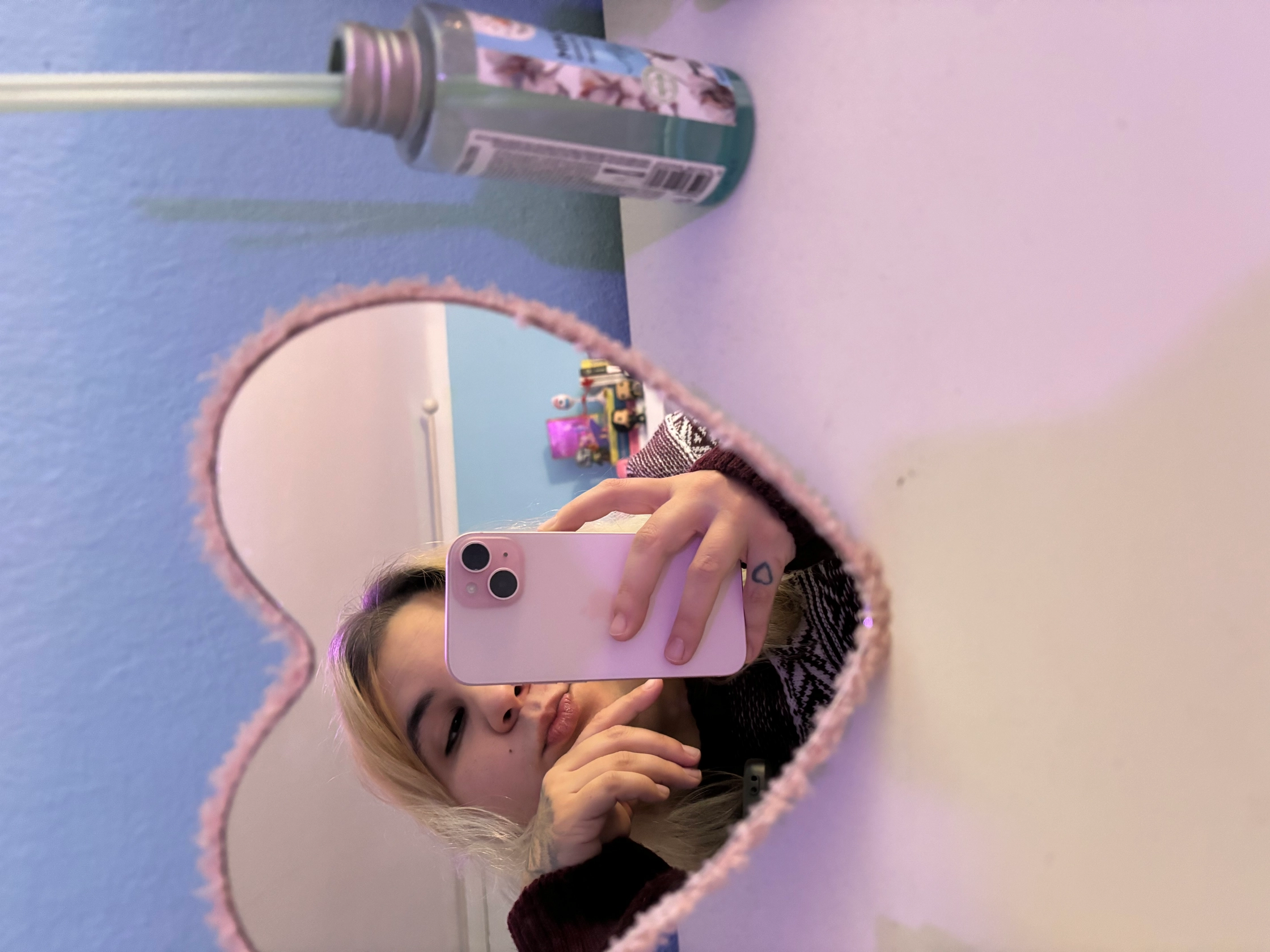 C Q