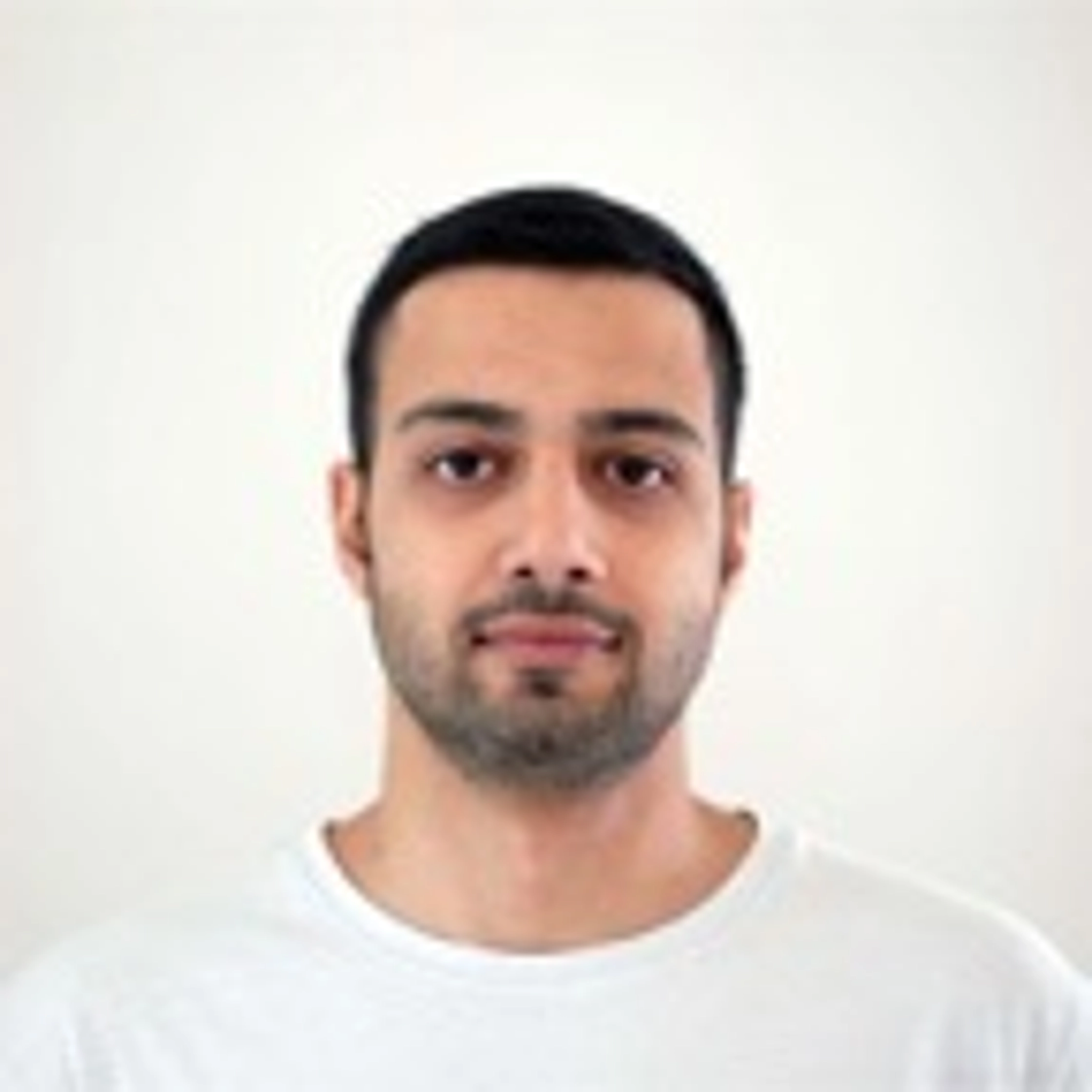Mahdyar Aghaee